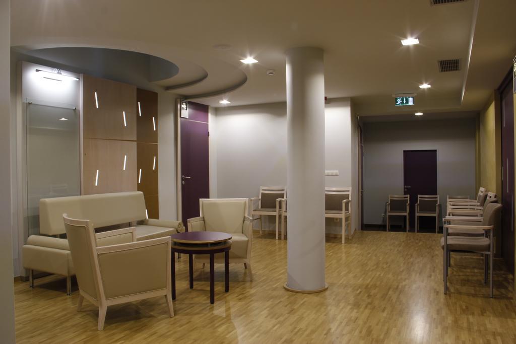 Szent Gellért Hotel Székesfehérvár Kültér fotó